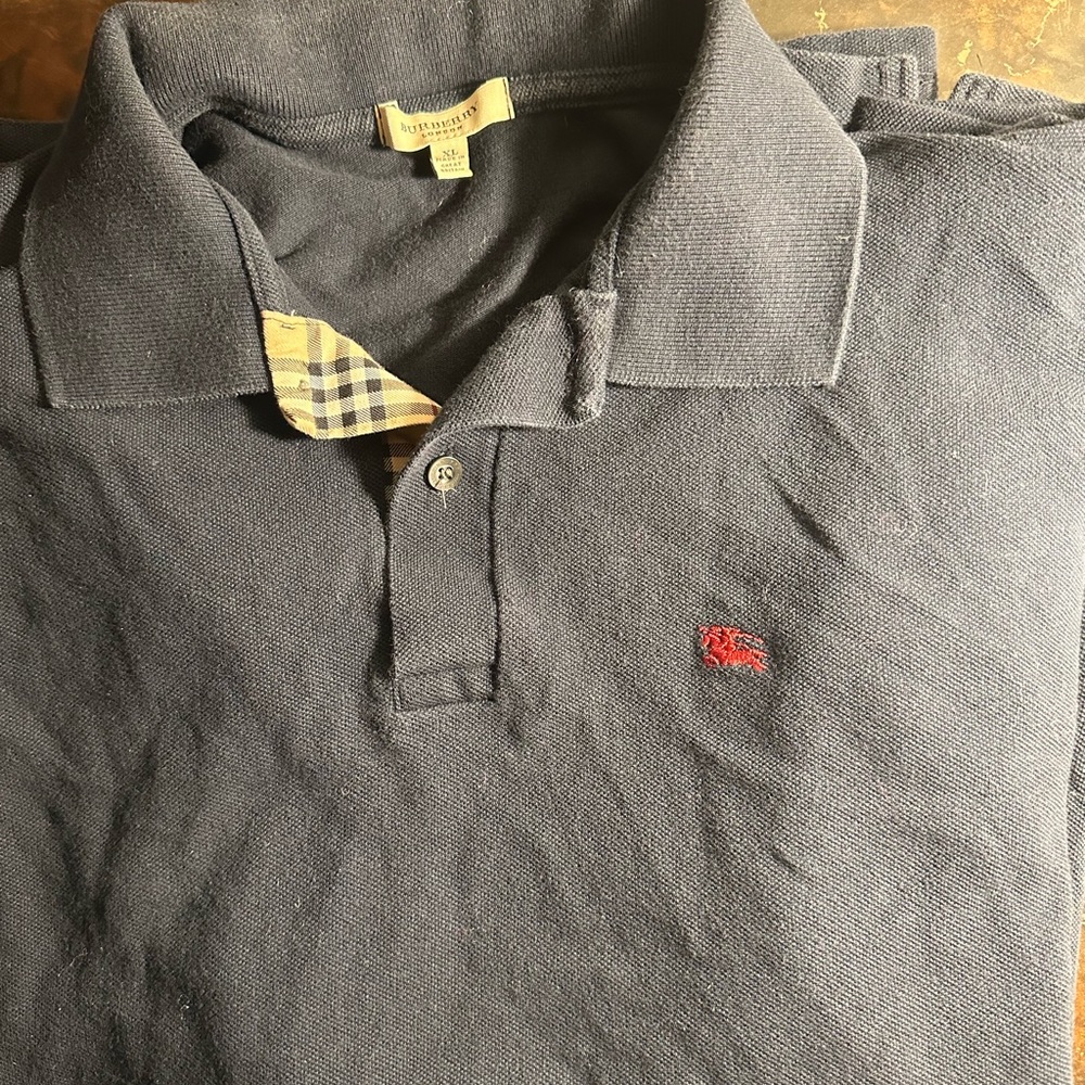 Burberry collar shirt